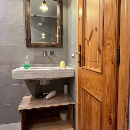 Spazzaca' アパート